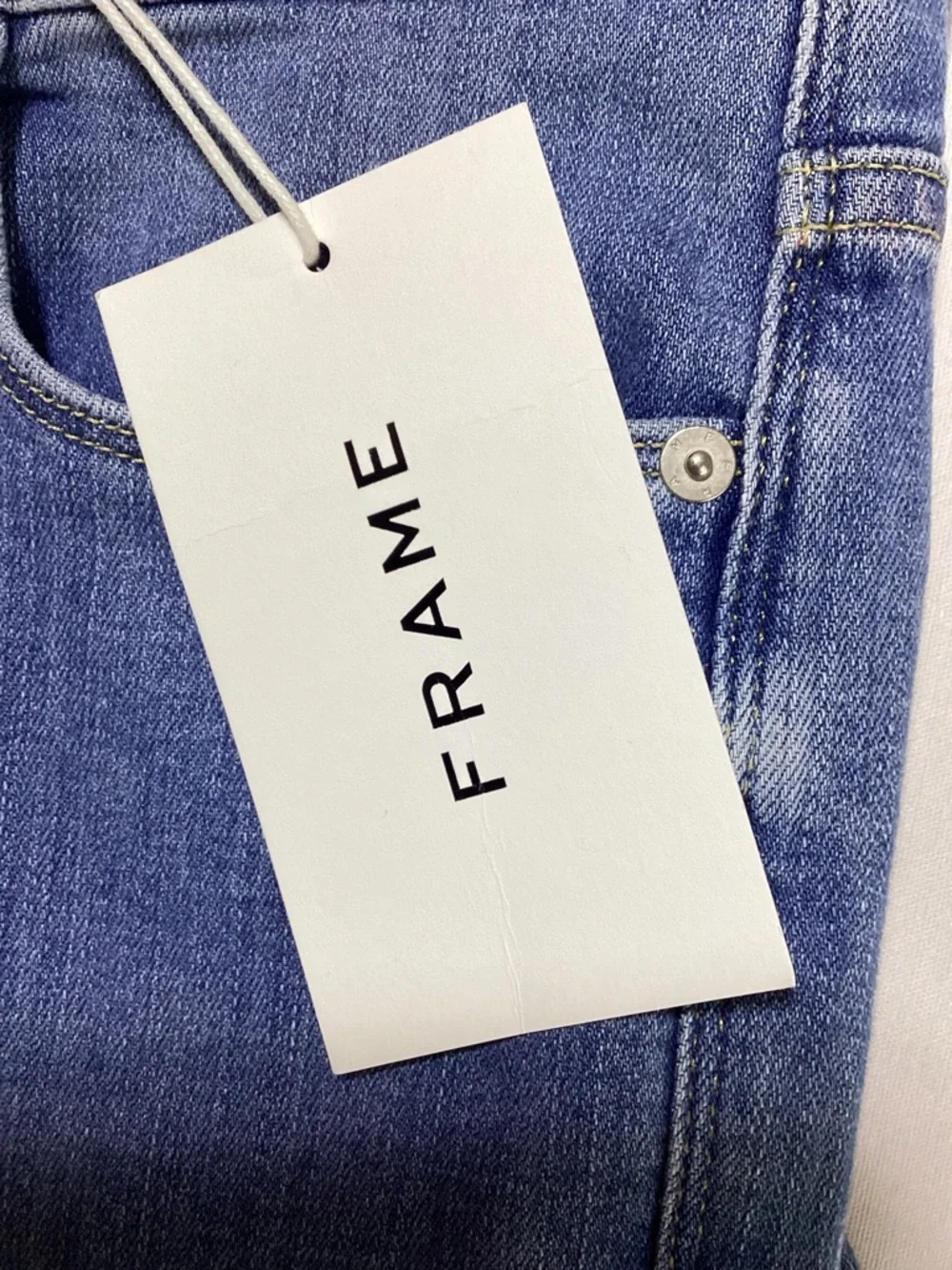 Frame Le Sylvia Crop Jeans High Rise Raw Hem - Picture 15 of 15